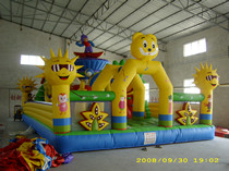 Inflatable amusement park