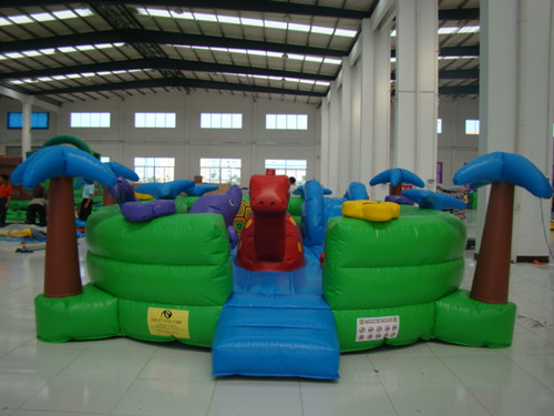 Inflatable amusement park