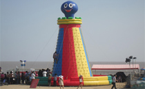 Inflatable rock climing mountain