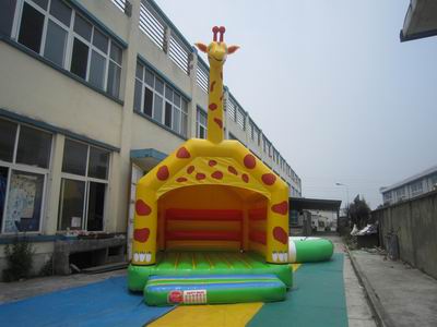 giraffe inflatable bouncer